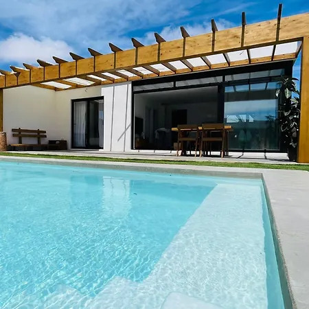 Bungalow + Piscina Independiente La Oliva Exterior photo
